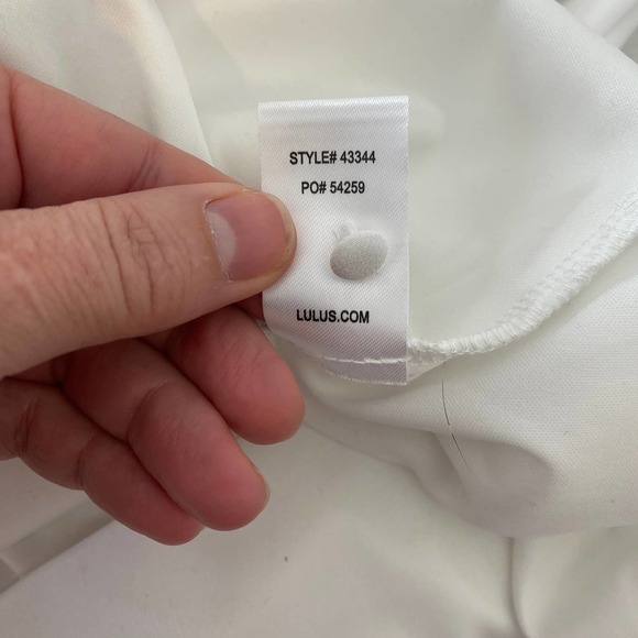 Lulu's Wondrous Water Lilies White Maxi Dress Size Large - Picture 14 of 14